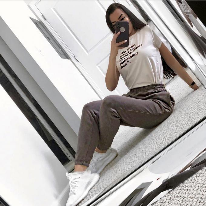 Yeezy Vibes